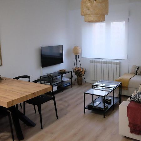 Capricho Lostal Zaragoza Exteriör bild